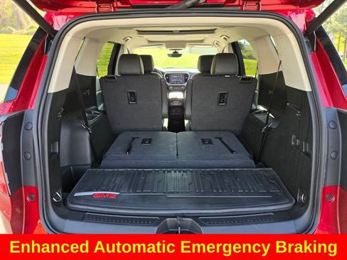 Used 2023 GMC Acadia Denali w/ Denali Technology Package AWD/4WD image 18