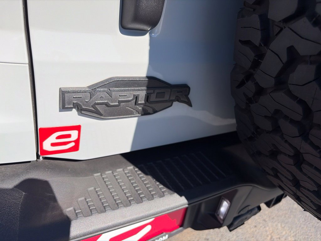 Used 2026 Ford Bronco Raptor AWD/4WD image 39