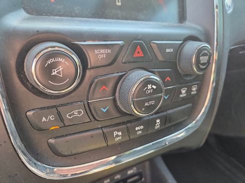 Used 2015 Dodge Durango Limited w/ Premium Group AWD/4WD image 19