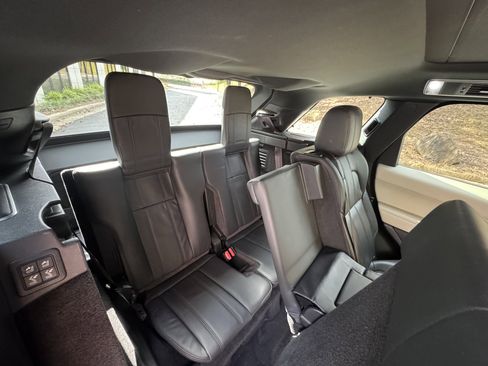 Used 2014 Land Rover Range Rover Sport HSE image 4