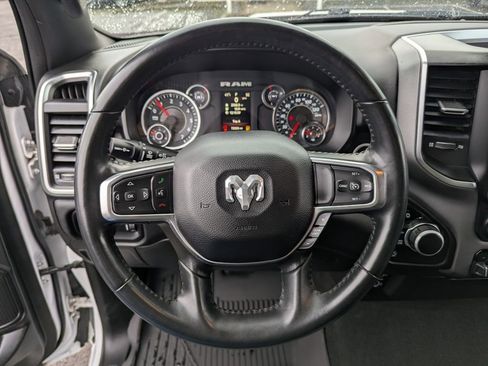 Used 2024 RAM 1500 Lone Star image 13