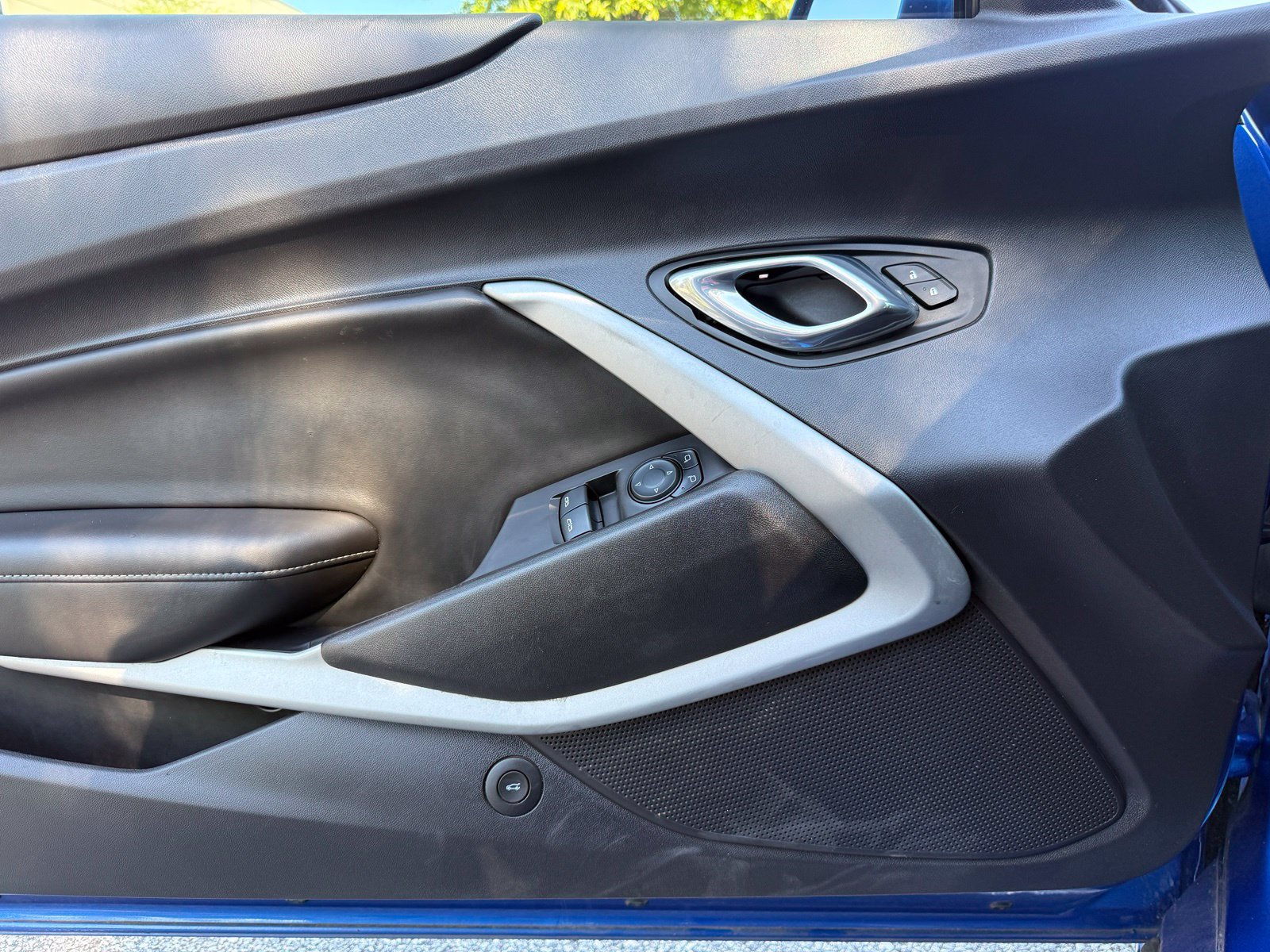 Used 2016 Chevrolet Camaro LT w/ RS Package RWD image 41