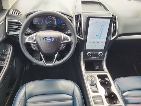 Used 2023 Ford Edge SEL w/ Sport Appearance Package AWD/4WD image 15
