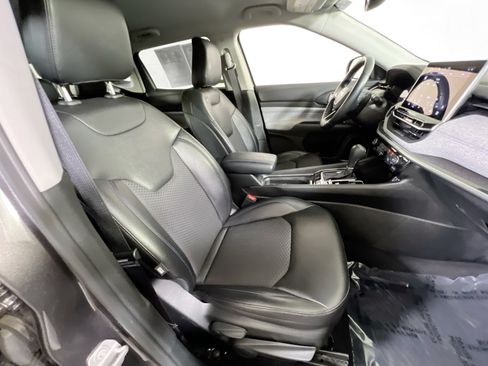 Used 2022 Jeep Compass Latitude w/ Convenience Group AWD/4WD image 26