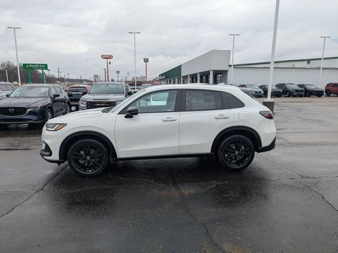 New 2026 Honda HR-V Sport image 6