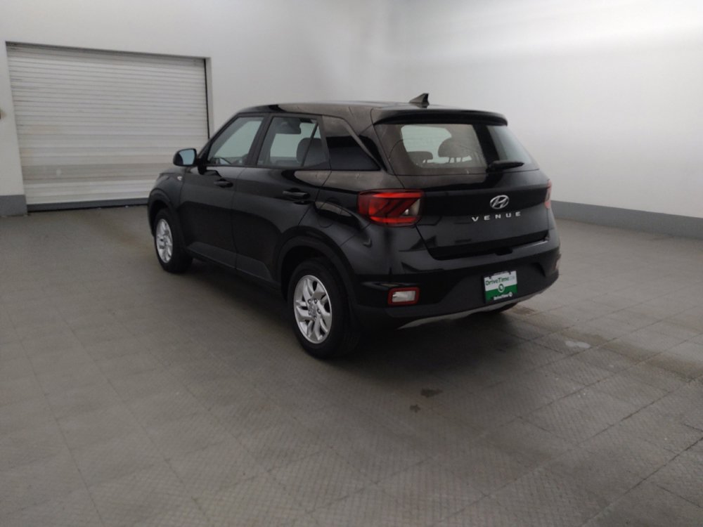 Used 2021 Hyundai Venue SE FWD image 5