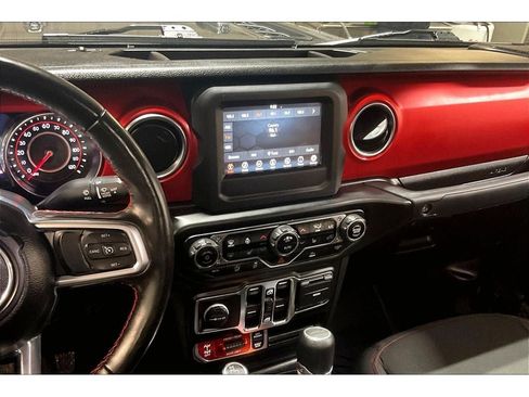 Used 2021 Jeep Gladiator Rubicon w/ Cold Weather Group image 7