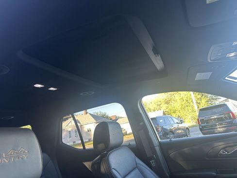 Used 2022 Chevrolet Traverse High Country w/ LPO, Floor Liner Package image 16