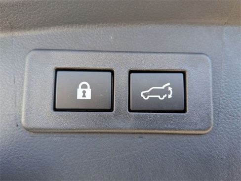 New 2025 Subaru Outback Limited image 30