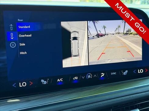 Certified 2025 Chevrolet Suburban LT AWD/4WD image 21