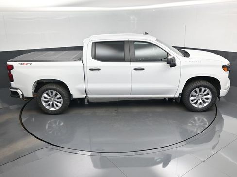 Used 2022 Chevrolet Silverado 1500 Custom image 44