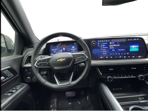 Used 2025 Chevrolet Tahoe LT w/ Comfort Package RWD image 33