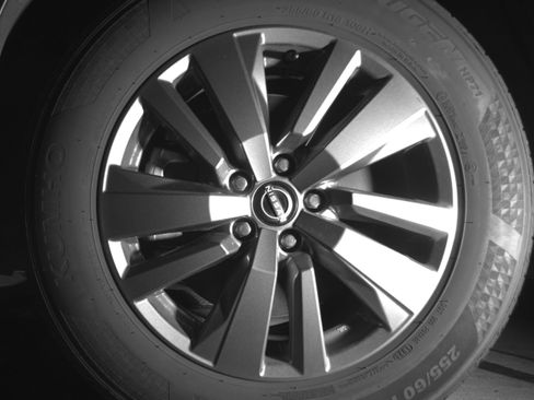 Used 2025 Nissan Pathfinder SV image 12