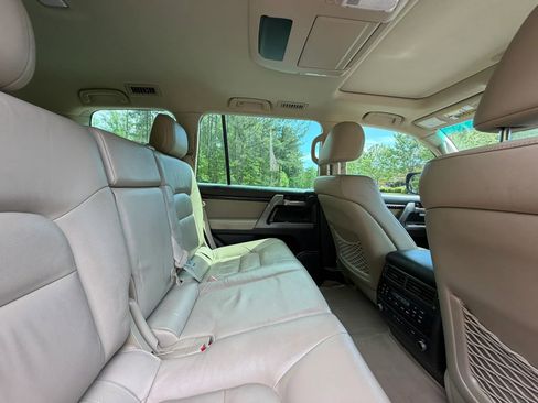 Used 2008 Toyota Land Cruiser AWD/4WD image 26
