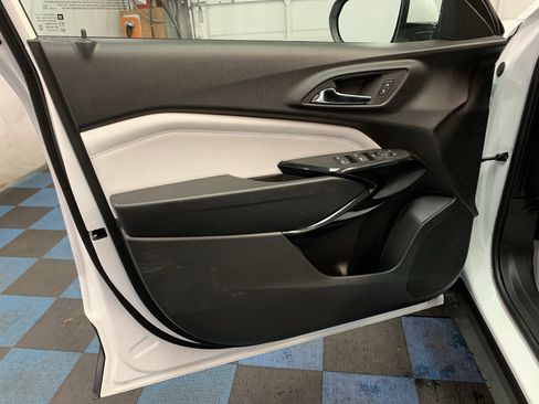 New 2026 Chevrolet Trax LT image 9