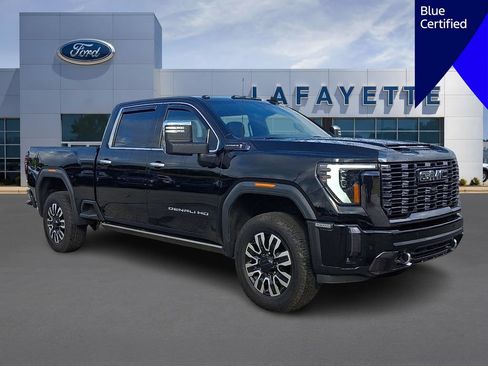 Used 2024 GMC Sierra 3500 Denali Ultimate AWD/4WD image 1