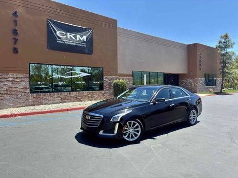 Used 2017 Cadillac CTS Luxury RWD image 2