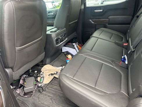 Used 2019 GMC Sierra 1500 SLT w/ SLT Premium Package image 9