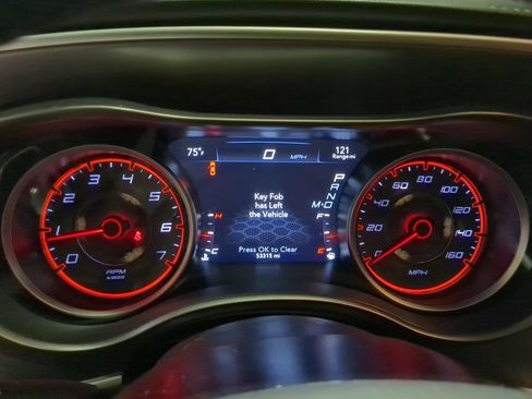 Used 2019 Dodge Charger SXT w/ Plus Group AWD/4WD image 14