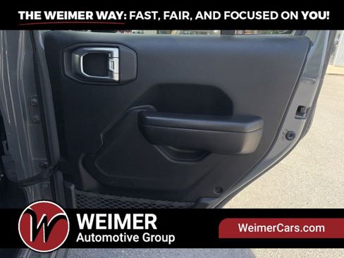 Used 2021 Jeep Wrangler Unlimited Rubicon AWD/4WD image 20