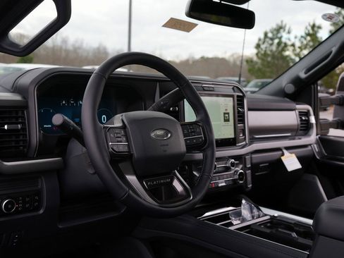 New 2026 Ford F250 Platinum AWD/4WD image 24