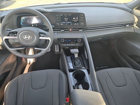 New 2026 Hyundai Elantra SEL Sport image 11