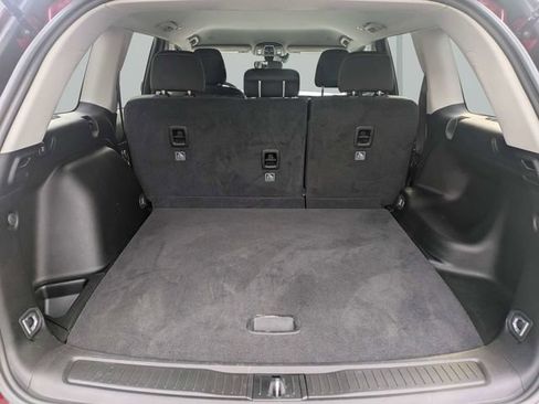 Used 2023 Jeep Grand Cherokee Laredo RWD image 12