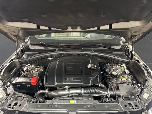 Used 2019 Land Rover Range Rover Velar R-Dynamic SE AWD/4WD image 26