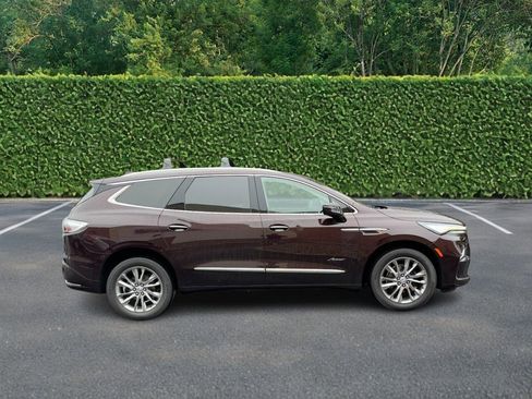 Used 2023 Buick Enclave Avenir w/ Avenir Technology Package image 2