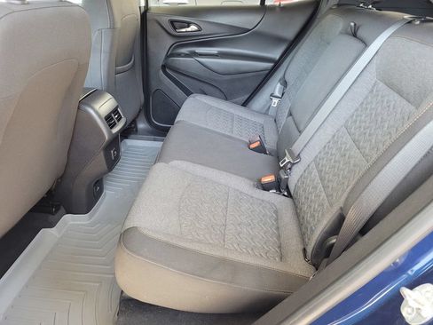 Used 2022 Chevrolet Equinox LT AWD/4WD image 10