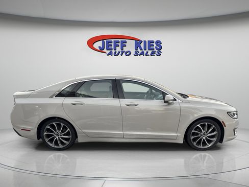 Used 2019 Lincoln MKZ Reserve w/ Reserve Plus Package image 4