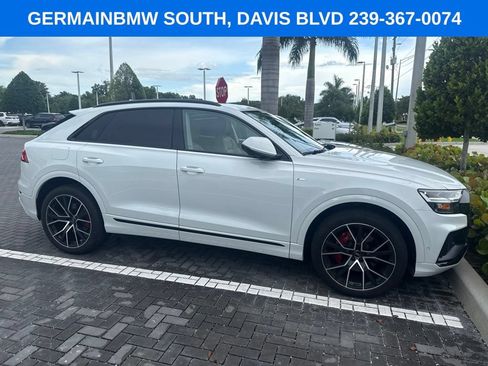 Used 2020 Audi Q8 Premium Plus AWD/4WD image 2