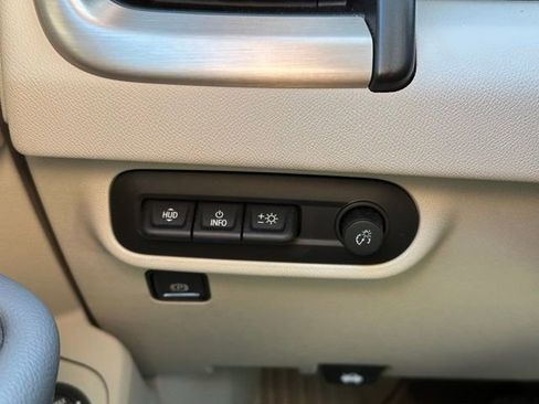 Used 2024 GMC Terrain Denali w/ Denali Premium Package image 19