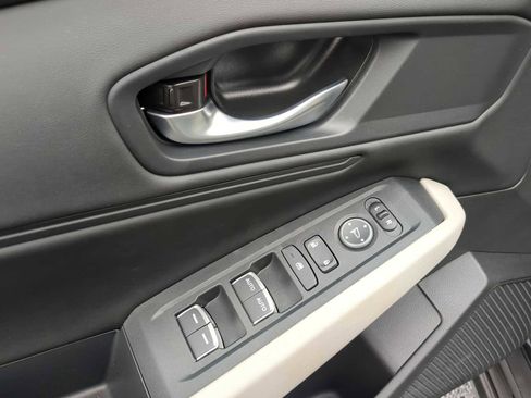 New 2025 Honda Accord SE image 12