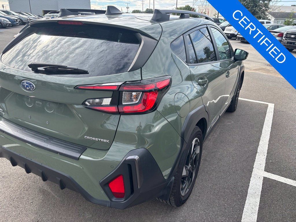 Used 2024 Subaru Crosstrek 2.5i Limited AWD/4WD image 8