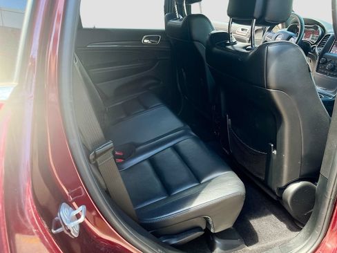 Used 2018 Jeep Grand Cherokee Limited AWD/4WD image 28