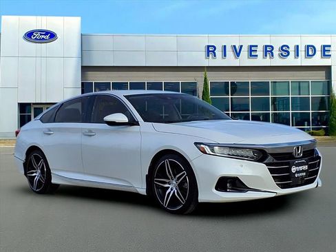 Used 2021 Honda Accord Touring image 1