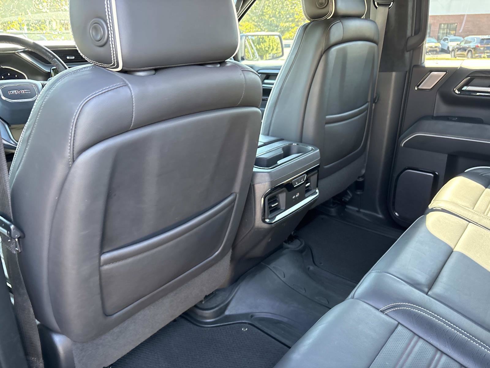 Used 2023 GMC Sierra 1500 AT4X AWD/4WD image 29