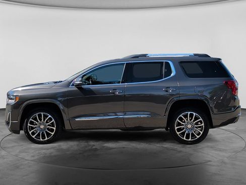 Used 2020 GMC Acadia Denali w/ Denali Ultimate Package AWD/4WD image 4