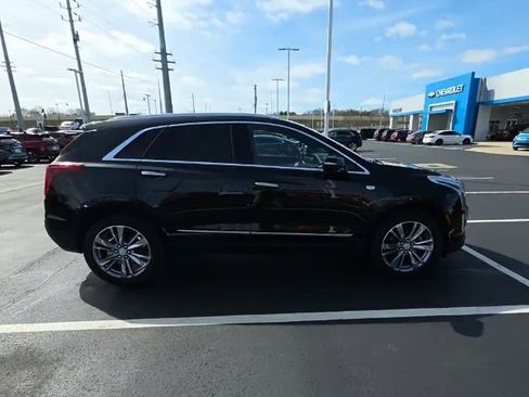 Used 2025 Cadillac XT5 Premium Luxury image 5