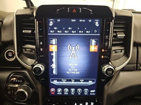 Used 2020 RAM 1500 Big Horn AWD/4WD image 24