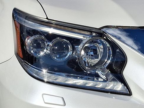 Used 2019 Lexus GX 460 Premium image 9