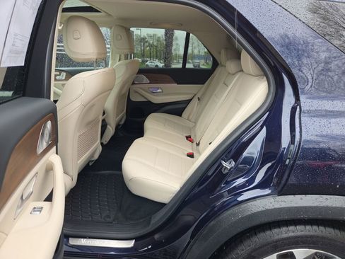 Used 2022 Mercedes-Benz GLE 350 4MATIC image 5