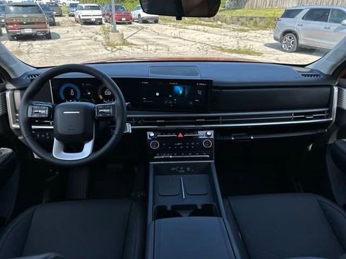 New 2025 Hyundai Santa Fe XRT image 10