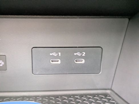 New 2026 Nissan Pathfinder SL FWD image 19