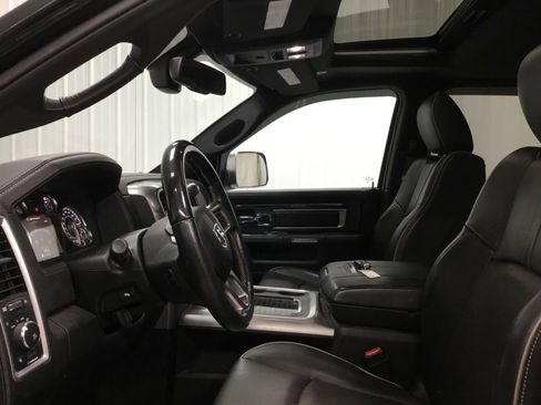 Used 2018 RAM 3500 Laramie Longhorn image 6