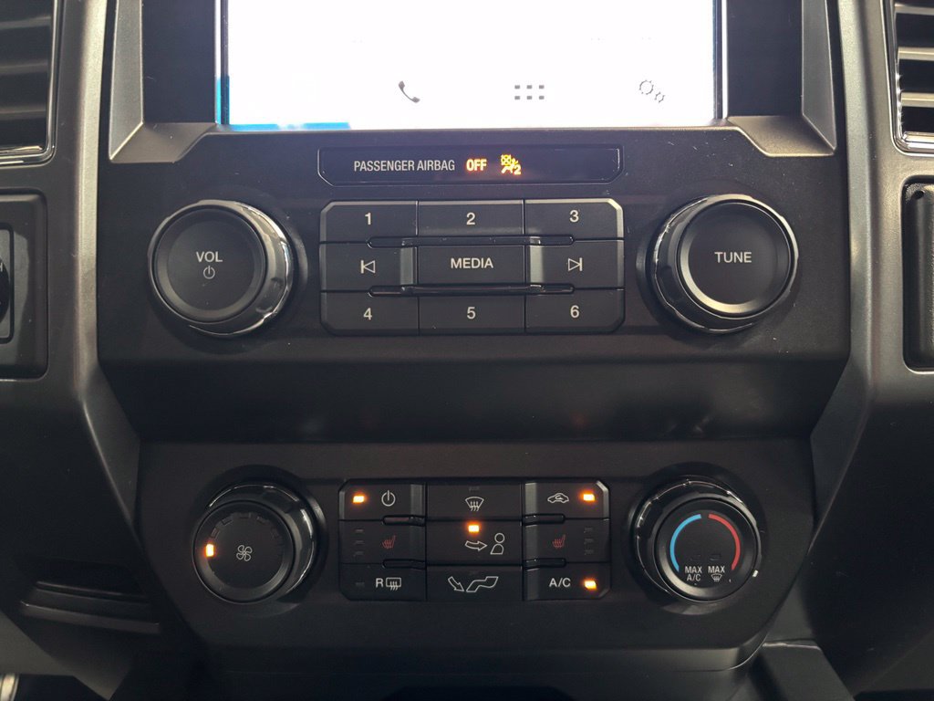 Used 2019 Ford F150 XLT w/ Equipment Group 302A Luxury AWD/4WD image 19