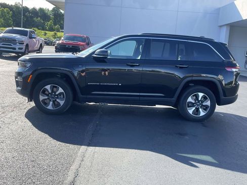 Used 2024 Jeep Grand Cherokee Limited 4xe AWD/4WD image 10