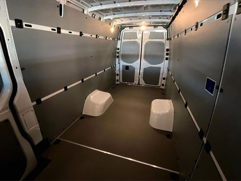 New 2025 Mercedes-Benz Sprinter 3500 image 13