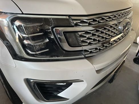 Used 2019 Ford Expedition Max Platinum image 8